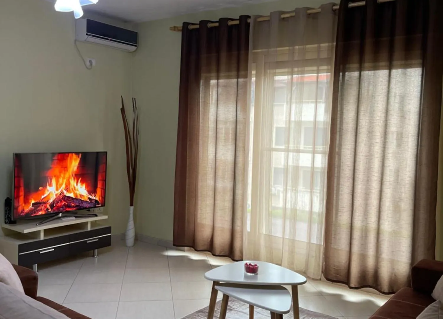 Daily Apartment Plazh Дуррес